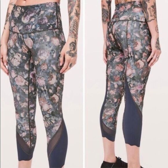Lululemon Wunder Under Crop II Leggings Special Edition Scallop Frosted Rose Mel - Picture 1 of 6